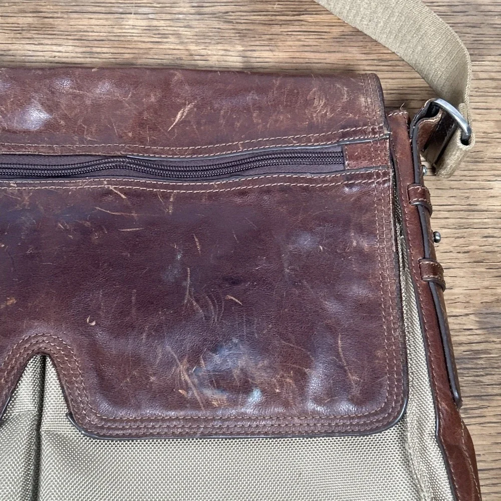 Fossil Messenger Bag Men's Green Brown Nylon Leather Case Carry Distressed